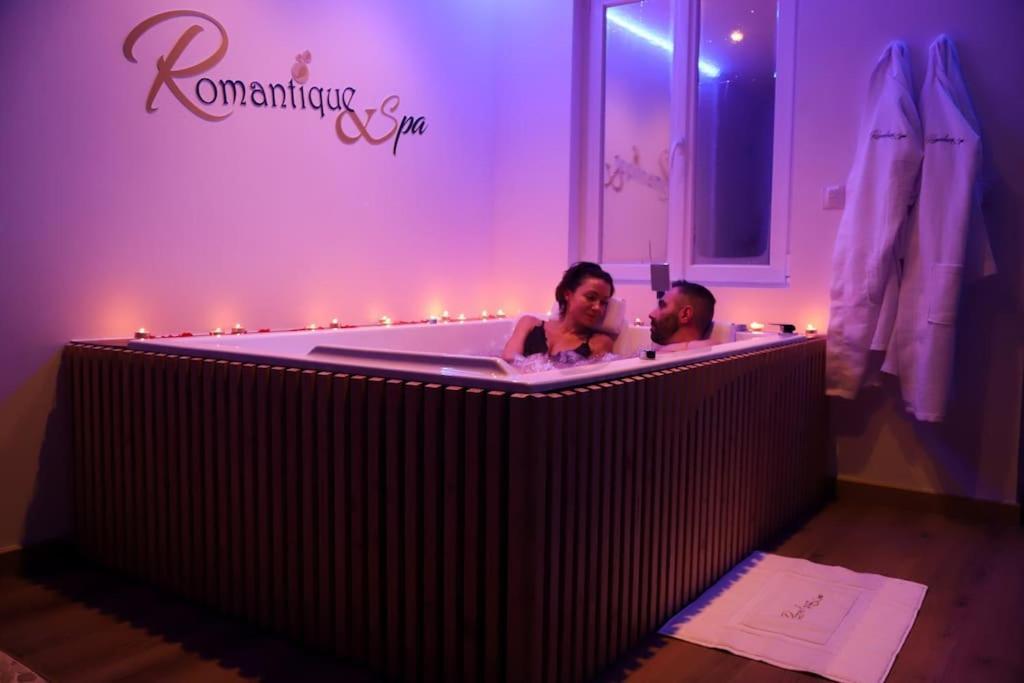 Love Room Unique - Sauna / Jacuzzi Charleville-Mézières Eksteriør bilde
